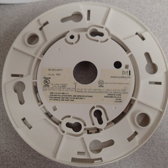 GE Security B4U Analog Detector Base New in box - Picture 1 of 5